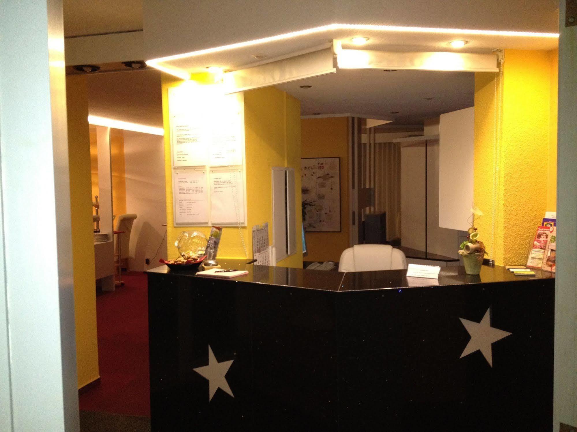 Stadthotel-Garni Neuwied Εξωτερικό φωτογραφία